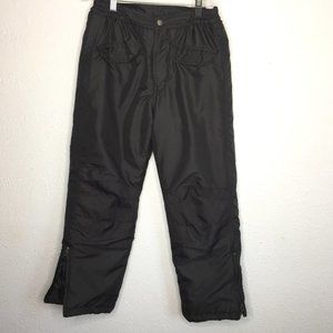 Ixtreme Outfitters, youth size 8, black elasticized waist snow/ski pants.